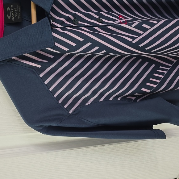 Oakley Men's Blue Pink Ombre Stripes Short Sleeve Polo Golf Shirt Size XL - Picture 7 of 14